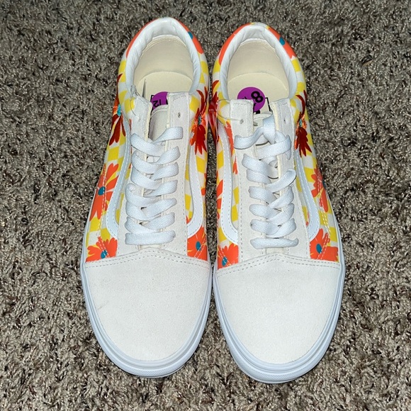 8 1/2 Men’s flora Vans - Picture 1 of 4